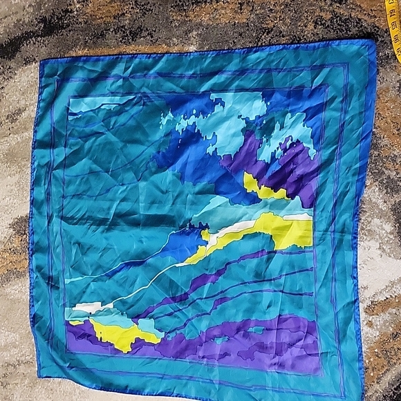 Colorful Scarf - Picture 1 of 5